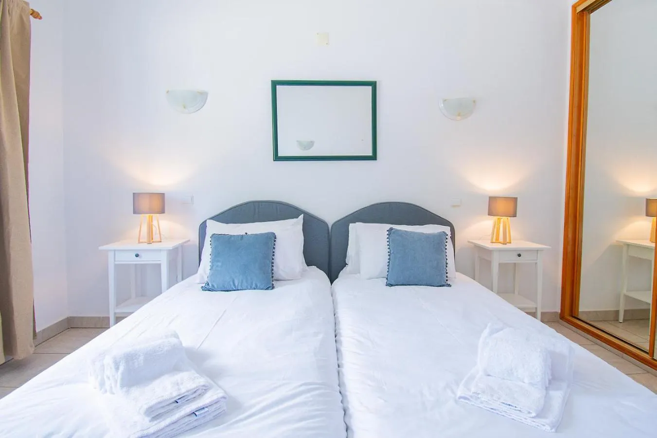 Villa La Pausa - Serene 3-Bedroom Retreat With Heated Pool Carvoeiro  0*, Carvoeiro (Lagoa) Portugal